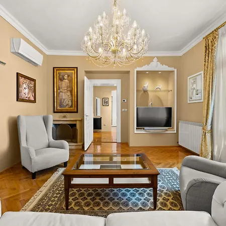 Accione Apartment *
